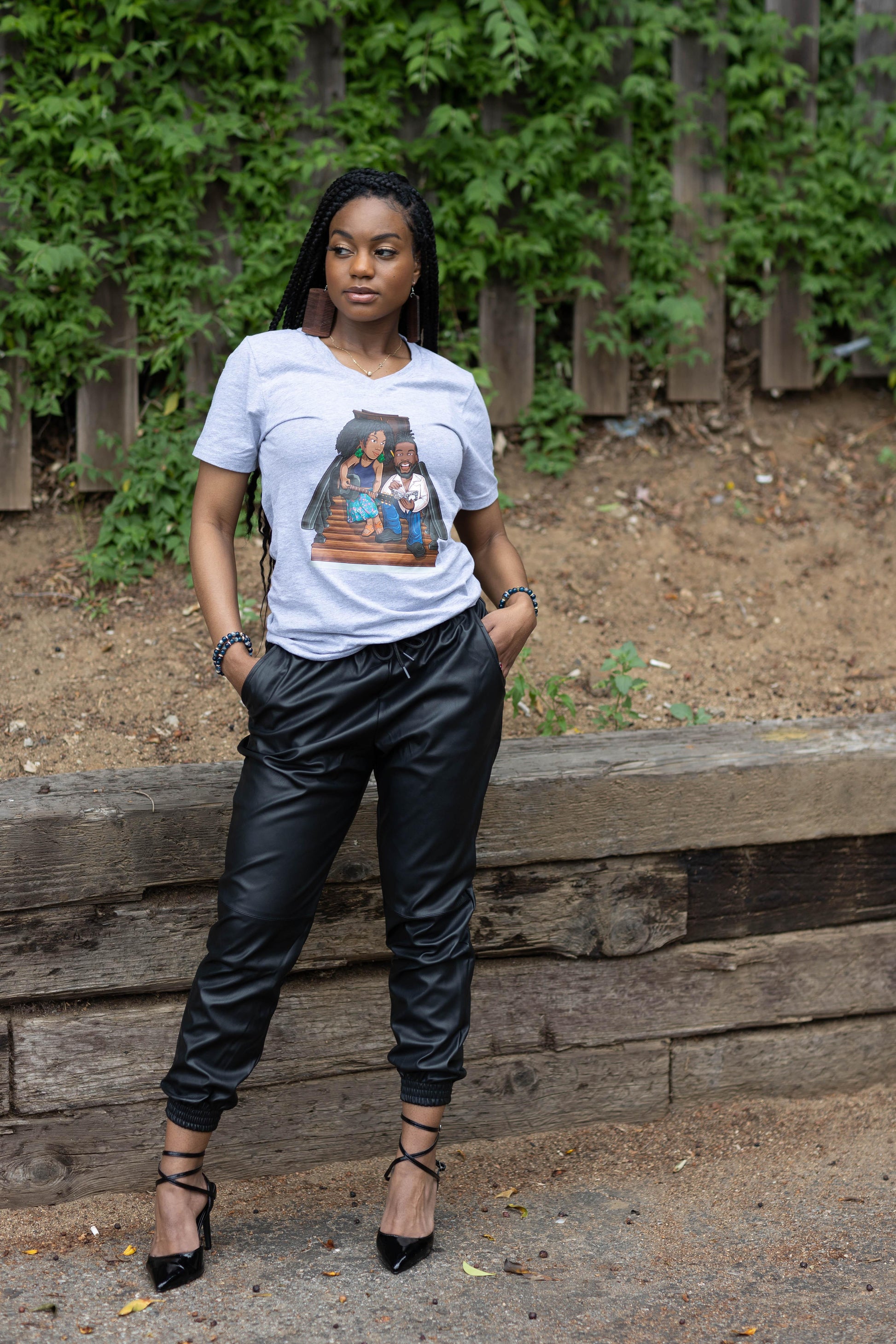 "Back in the Day" Women T-Shirt - FIZ&MINGL Boutique