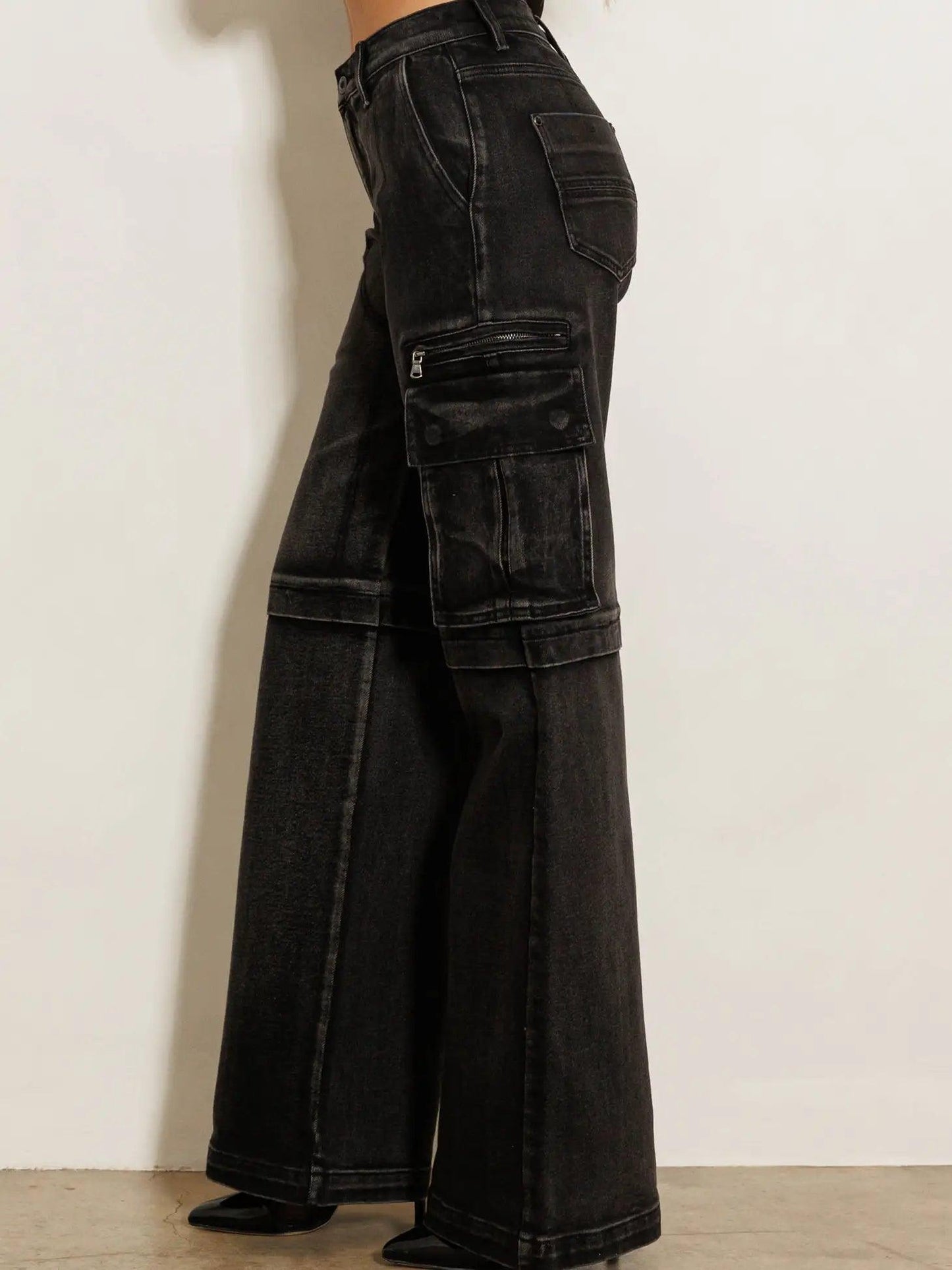 "Diva" Cargo Wide Leg Jeans - FIZ&MINGL Boutique
